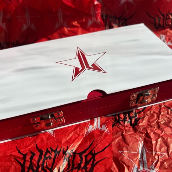 BLOOD SUGAR PALETTE 🩸⭐️ - Picture 4 of 4